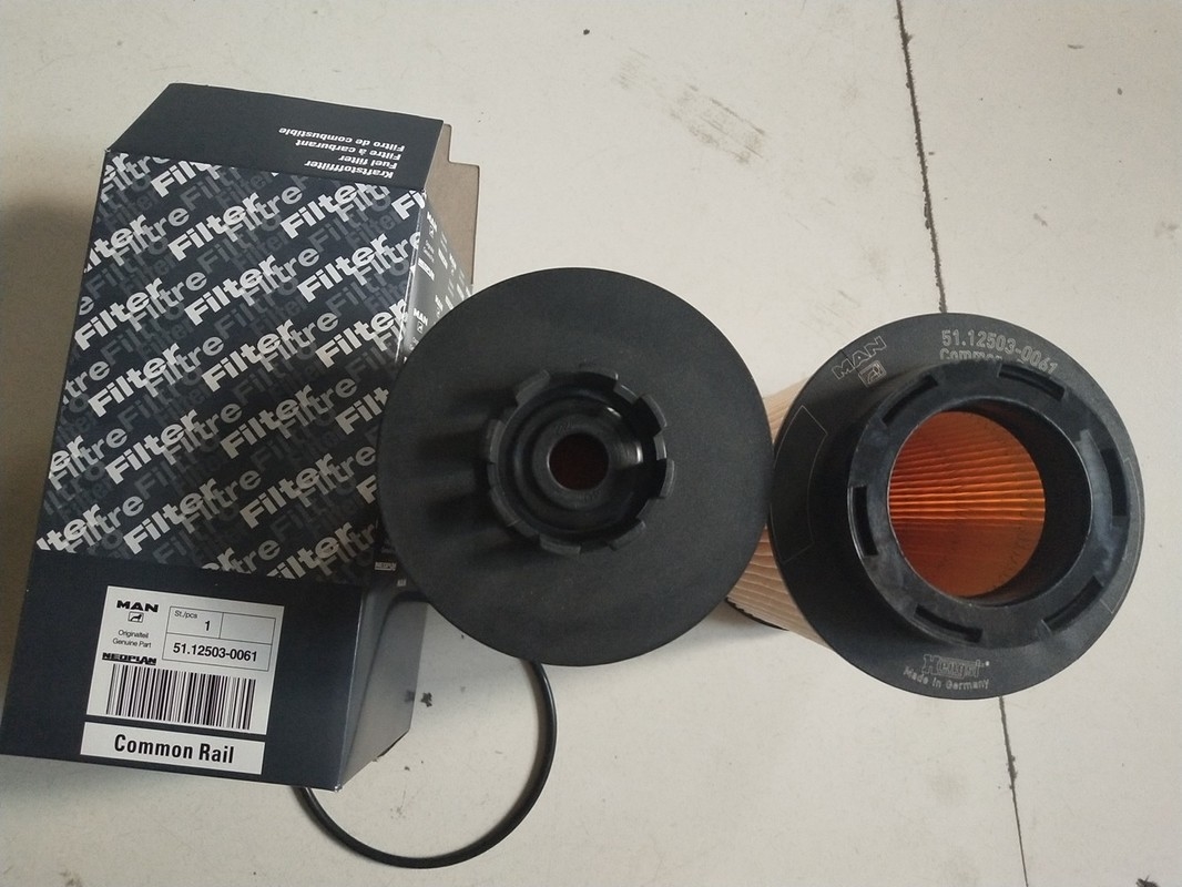 el camión diesel 1kg combustible el filtro 12503-0061 con el tamaño del 15×15×28cm